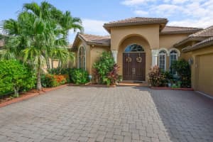 944 SW Grand Reserve Boulevard, Port Saint Lucie, FL 34986 Sold 11/07/22