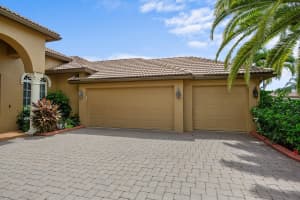 944 SW Grand Reserve Boulevard, Port Saint Lucie, FL 34986 Sold 11/07/22