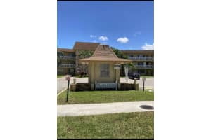 100  Village Green Circle  E 204, Palm Springs, FL 33461 Sold 08/16/22