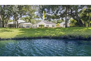 2027  Bedford Drive, Palm Beach Gardens, FL 33403 Sold 08/05/22