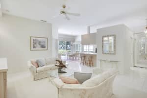 2027  Bedford Drive, Palm Beach Gardens, FL 33403 Sold 08/05/22