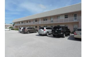 18081 SE Country Club Drive   208, Jupiter, FL 33469 Sold 09/30/22