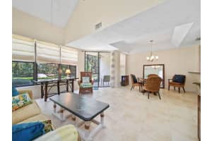 5200 SE Seascape Way   101, Stuart, FL 34997 Sold 08/12/22