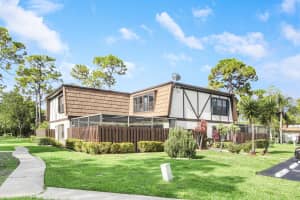 121  Weybridge Circle   A, Royal Palm Beach, FL 33411 Sold 08/08/22