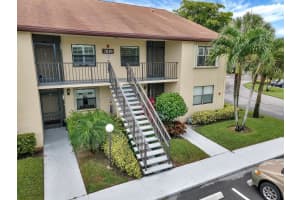 7819  Willow Springs Drive   426, Lake Worth Beach, FL 33467 Sold 10/11/22