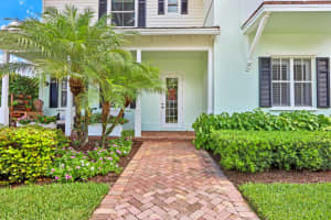 109  Sugarberry Drive, Jupiter, FL 33458 Sold 08/22/22