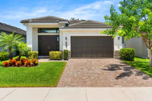 7491  Moonrise Drive, Lake Worth Beach, FL 33467 Sold 11/03/22