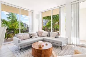 MLS# R10814100, West Palm Beach, Florida 33401