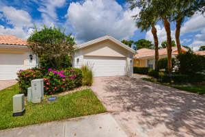 877 SW Balmoral Trace, Stuart, FL 34997 Sold 10/17/22