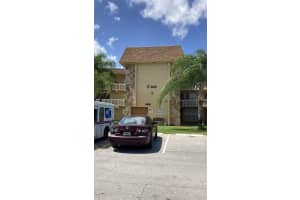 600  Village Green Court   318, Palm Springs, FL 33461 Sold 11/07/22