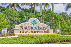 5088  Northern Lights Drive, Green Acres, FL 33463 Sold 08/29/22
