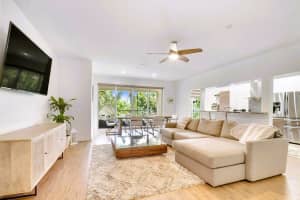 106  Half Moon Circle   F3, Hypoluxo, FL 33462 Sold 08/31/22