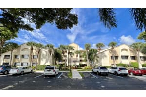 326  Oak Harbour Drive, Juno Beach, FL 33408 Sold 12/27/22