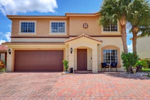 2930 SW Cape Breton Drive, Port Saint Lucie, FL 34953 Sold 12/06/22