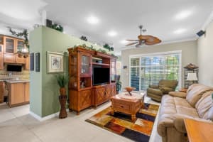 83  Nottingham Place, Boynton Beach, FL 33426 Sold 09/09/22
