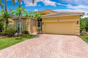 1581 SE Tradition Trace, Stuart, FL 34997 Sold 09/06/22