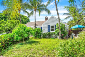 621  Kanuga Drive, West Palm Beach, FL 33401 Sold 11/18/22