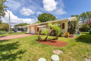 2405 NW 55th Street, Tamarac, FL 33309 Sold 08/29/22