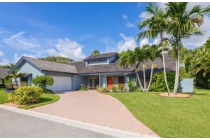 10760 SE Jupiter Narrows Drive, Hobe Sound, FL 33455 Sold 09/20/22