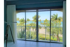 36  Harbour Isle Drive  W 304, Fort Pierce, FL 34949 Sold 04/10/23