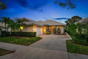 1025  Bedford Avenue, Palm Beach Gardens, FL 33403 Sold 08/01/22