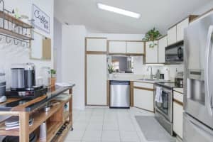 3923  Circle Lake Drive, West Palm Beach, FL 33417 Sold 08/18/22