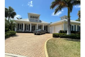 3672 SE Forecastle Court, Stuart, FL 34997 Sold 08/16/22