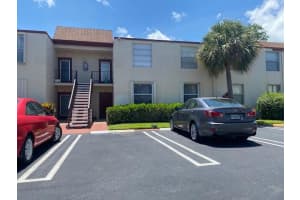 10  Willowbrook Lane   202, Delray Beach, FL 33446 Sold 09/30/22