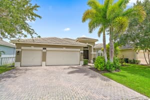 563 SW Lost River Road, Stuart, FL 34997 Sold 03/21/23
