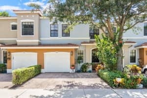 242 E Chrystie Circle, Delray Beach, FL 33484 Sold 08/04/22