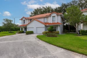 13533  Fountain View Boulevard, Wellington, FL 33414 Sold 08/26/22