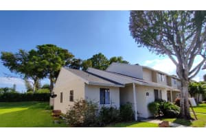 208  Shoreview Drive, Green Acres, FL 33463 Sold 10/20/22