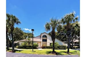 111  Oak Harbour Drive, Juno Beach, FL 33408 Sold 02/03/23