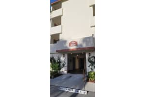 12524  Shoreline Drive   402, Wellington, FL 33414 Sold 09/26/22