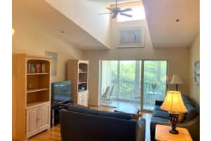 4484 NE Ocean Boulevard   B3, Jensen Beach, FL 34957 Sold 08/17/22