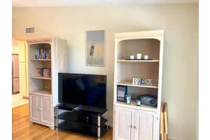 4484 NE Ocean Boulevard   B3, Jensen Beach, FL 34957 Sold 08/17/22