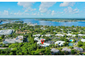 800 NW Fork Road   4-9, Stuart, FL 34994 Sold 10/12/22