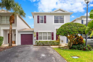 9531  Bradshaw Lane, Tamarac, FL 33321 Sold 08/18/22