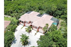 2372 SW Island Creek Trail, Palm City, FL 34990 Sold 09/26/22