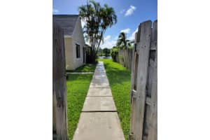 2127 NW 12th St, Delray Beach, FL 33445, Sold 09/27/22
