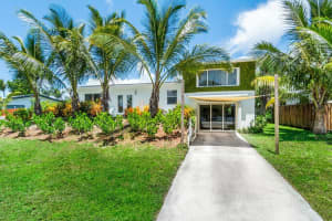 5308  Lake Osborne Drive, Lake Worth Beach, FL 33461 Sold 08/23/22