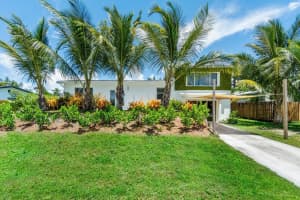 5308  Lake Osborne Drive, Lake Worth Beach, FL 33461 Sold 08/23/22