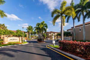 6960  Julia Gardens Drive   6960, Coconut Creek, FL 33073 Sold 04/28/23