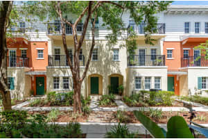 622 SW 1st Drive, Pompano Beach, FL 33060 Sold 10/28/22