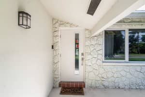 1004  Coral Court, Boynton Beach, FL 33426 Sold 01/12/23