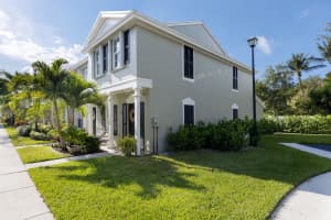 826  Kokomo Key Lane, Delray Beach, FL 33483 Sold 09/19/22