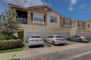1561 SE Wilshire Place   201, Stuart, FL 34994 Sold 10/26/22