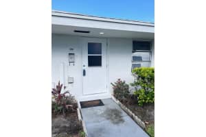 133  West Court   133, Royal Palm Beach, FL 33411 Sold 08/12/22