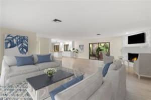 4324  2nd Square  SW, Vero Beach, FL 32968 Sold 08/30/22