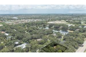 4324  2nd Square  SW, Vero Beach, FL 32968 Sold 08/30/22